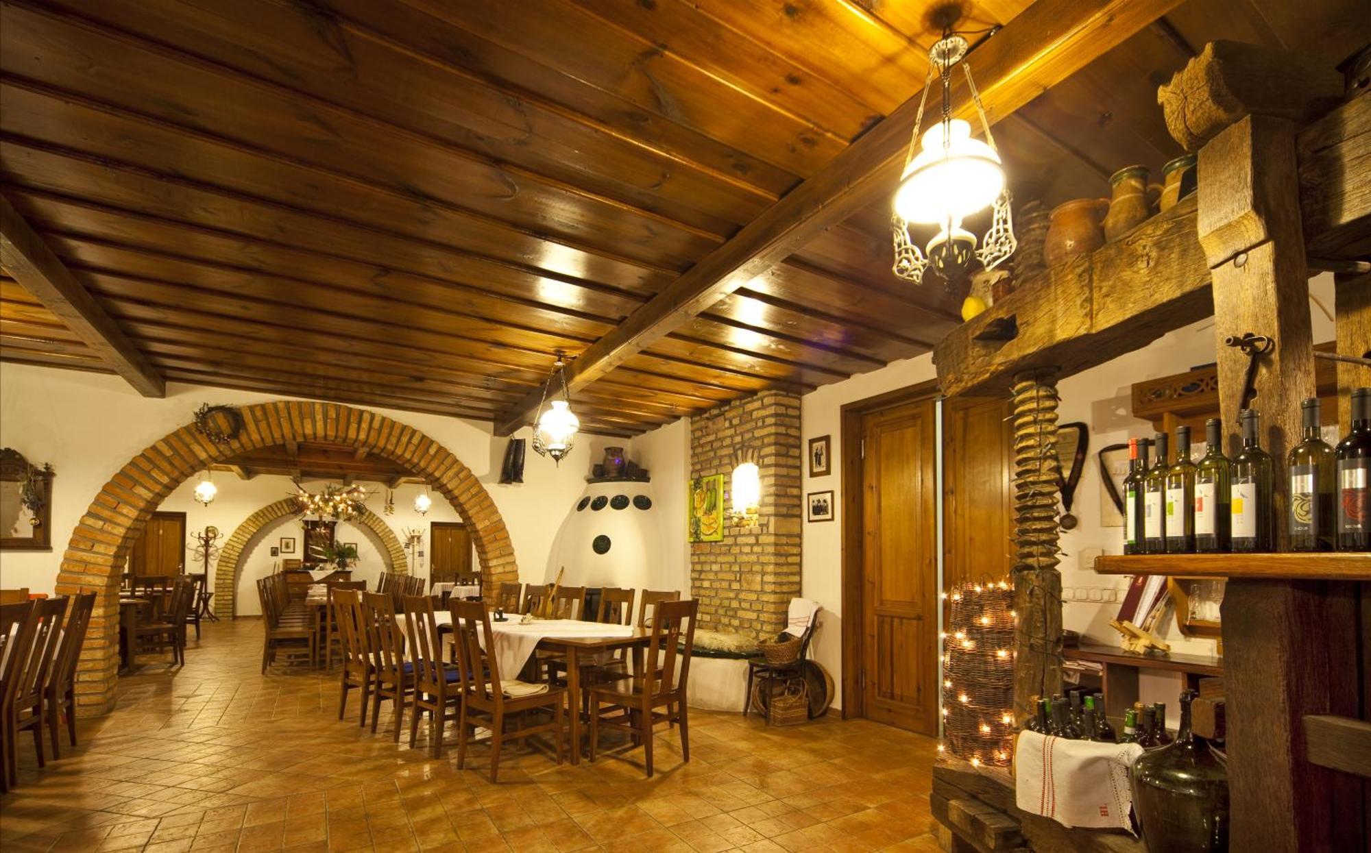Koczor Winery & Guesthouse Balatonfured Exterior photo